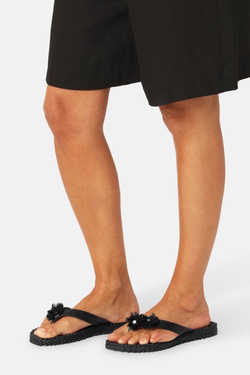 Slippers met Bloemen CHEERFUL18F | Black | Shoes | Ilse Jacobsen