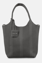 Gebreide tas KNITTY01 | Black metal | Bag | Ilse Jacobsen