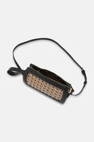 Gevlochten Clutch BRAID04 | Mocca Black | Bag | Ilse Jacobsen