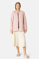 Kort Gewatteerd Jack met Ribboord DUNE02 | Peachskin | Jacket | Ilse Jacobsen