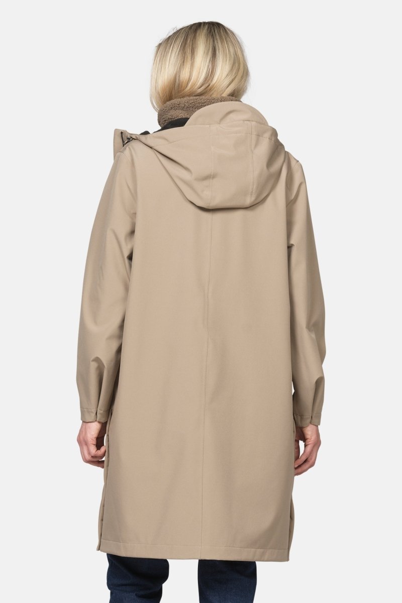 Lange softshell regenjas DAYBREAK03 | Greige | Raincoat | Ilse Jacobsen
