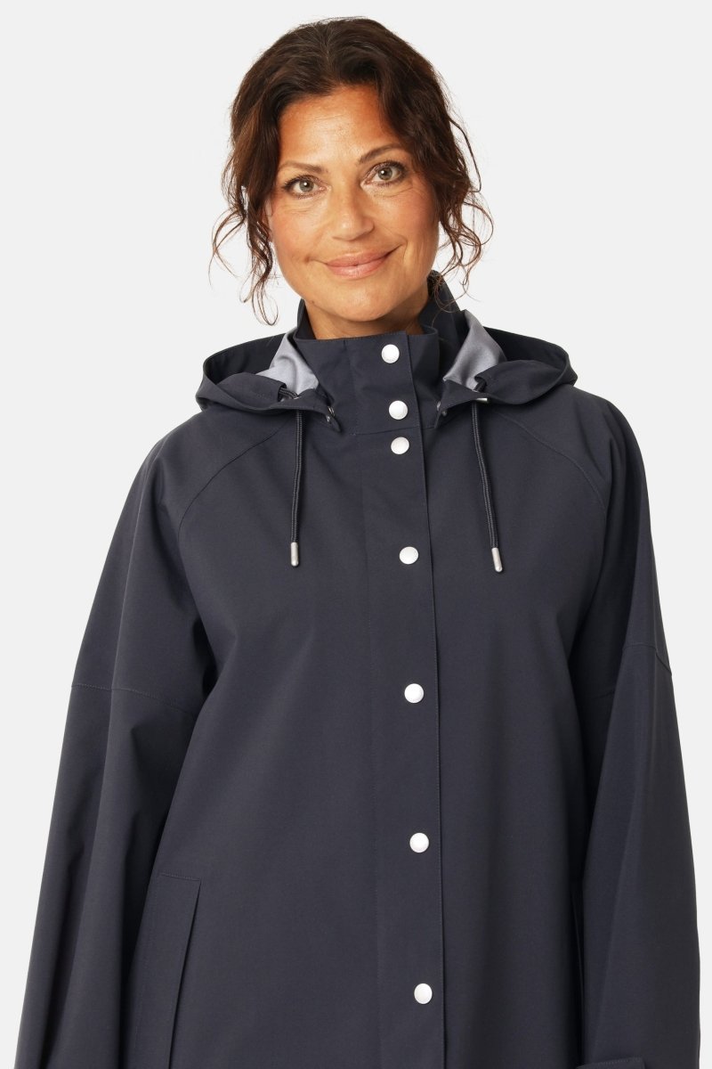 Regenjas GENTLERAIN02 | Dark Indigo | Jacket | Ilse Jacobsen