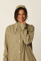 Regenjas RAIN228FR | Coriander | Raincoat | Ilse Jacobsen