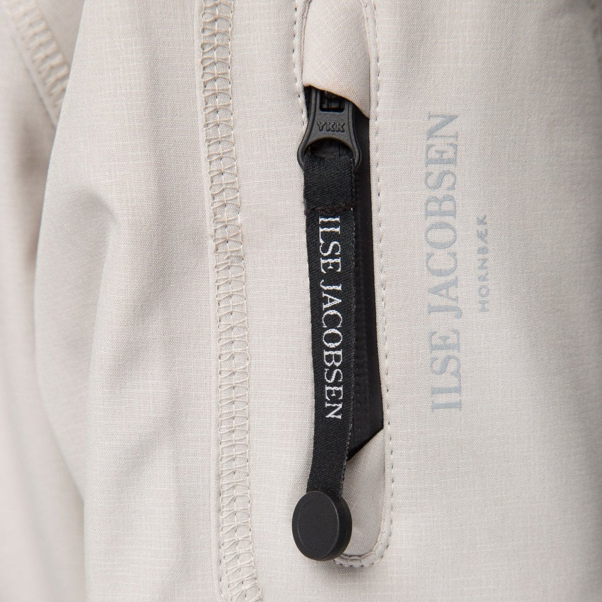 Softshell regenjas RAIN37 | Chateau Gray | Raincoat | Ilse Jacobsen