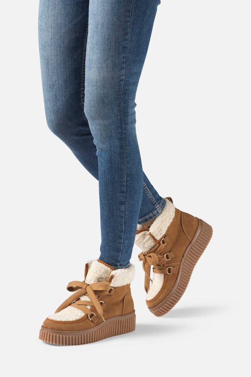 Suède veterlaarsjes met lamsvacht CALIRA02 | Cashew Clay | Shoes | Ilse Jacobsen