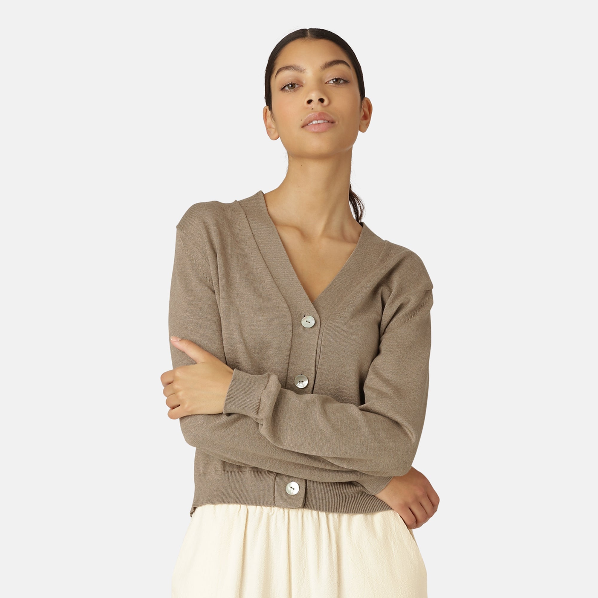 Gebreid vest GWEN4066 - 132 Bleached Sand | Bleached Sand | Cardigan | Ilse Jacobsen